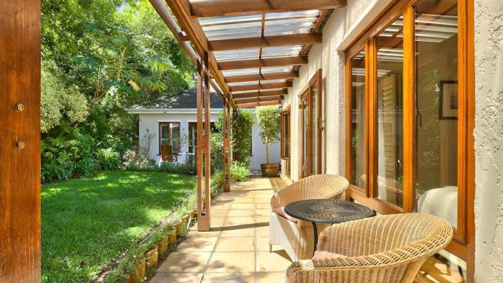 Fernwood Manor Boutique Guest House Kapstaden Rum bild